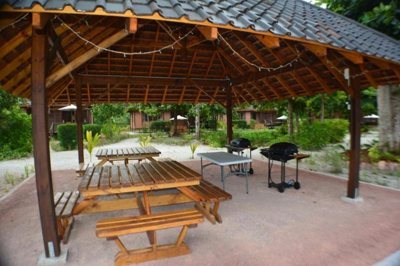 Heliconia Grove Villa Baie Sainte Anne Екстериор снимка